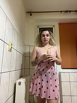 CrazyJessika online show from April 2, 8:17 pm