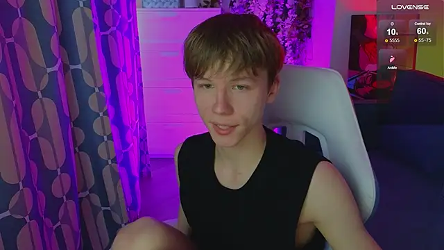 cuMte boy online show from June 5, 1:23 am