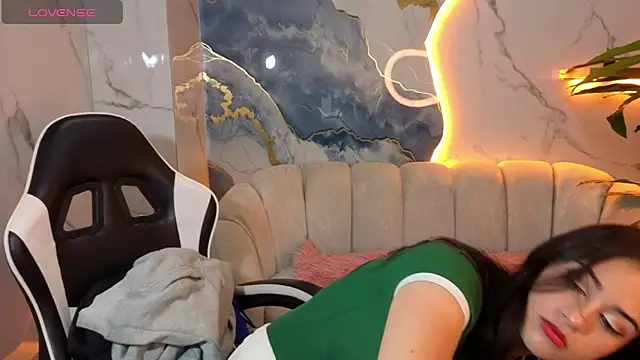 Anny Star Tx online show from March 24, 7:30 pm