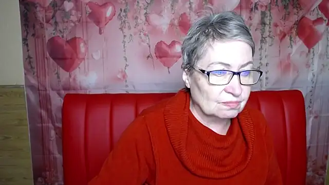 Snapshot of OlgaLuck chatting on February 17, 6:21 am OlgaLuck online show from February 17, 6:21 am