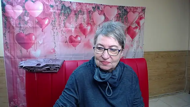 Snapshot of OlgaLuck chatting on March 13, 6:09 am OlgaLuck online show from March 13, 6:09 am