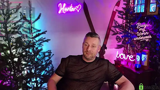 Snapshot of Hunter_Fl chatting on February 25, 5:00 pm Hunter Fl online show from February 25, 5:00 pm