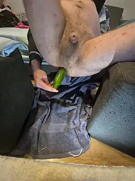 Snapshot of samotnyNapalony@xh chatting on November 22, 2:49 pm samotnyNapalonyxh online show from November 22, 2:49 pm