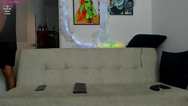 heteros curious online show from March 7, 11:24 pm