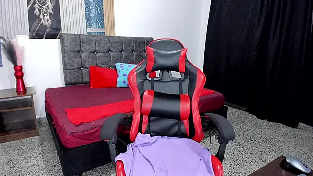 Snapshot of paola_my chatting on February 11, 6:57 pm paola my online show from February 11, 6:57 pm