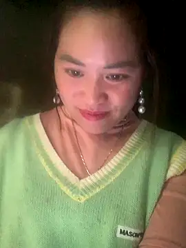 hotel222 online show from November 23, 4:01 am