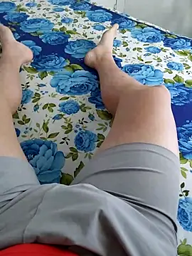 dreamybboy online show from February 14, 5:26 am