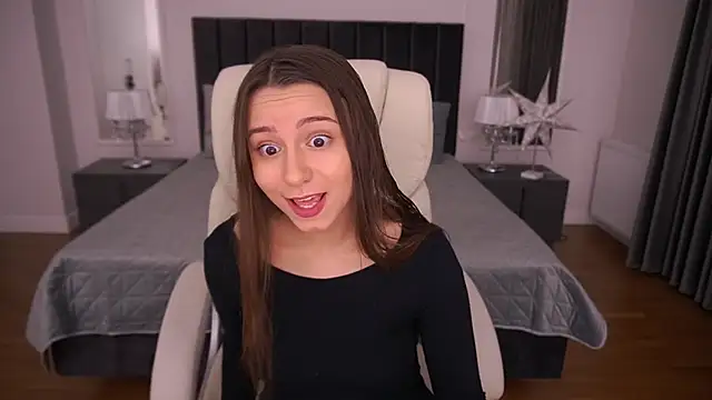 TinyNatalie online show from December 15, 2:38 am