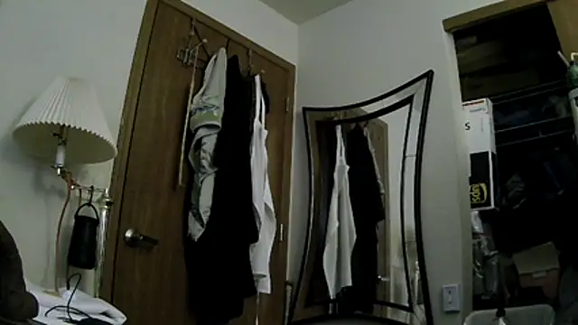 Snapshot of MasochSissy4U chatting on February 17, 10:16 pm MasochSissy4U online show from February 17, 10:16 pm