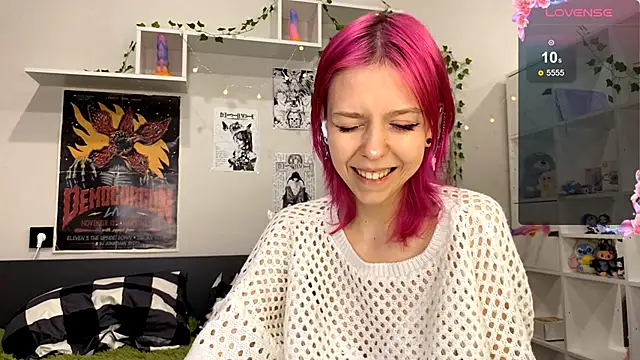 Snapshot of FairyLuna chatting on February 24, 8:40 pm FairyLuna online show from February 24, 8:40 pm