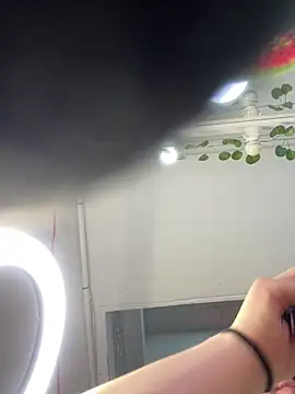 Kitty Bms  online show from December 18, 6:58 pm