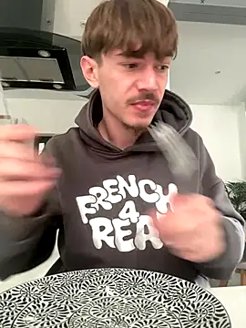 Snapshot of vicoo077 chatting on November 22, 12:48 pm vicoo077 online show from November 22, 12:48 pm