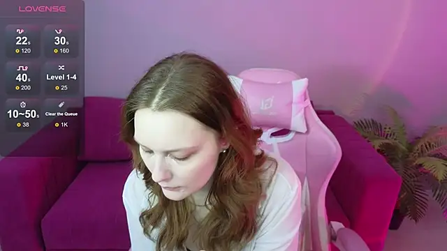 Snapshot of Ginger_Kristin chatting on January 15, 8:08 am Ginger Kristin online show from January 15, 8:08 am