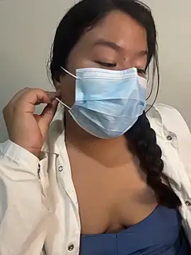 Snapshot of aricub chatting on February 13, 1:01 am aricub online show from February 13, 1:01 am