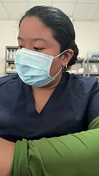 Snapshot of aricub chatting on March 6, 1:07 pm aricub online show from March 6, 1:07 pm