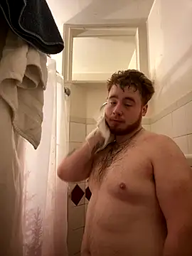 Snapshot of pastorroy chatting on December 4, 10:40 pm pastorroy online show from December 4, 10:40 pm