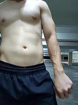 Snapshot of Valerious180 chatting on March 14, 5:07 pm Valerious180 online show from March 14, 5:07 pm