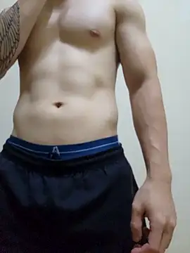 Snapshot of Valerious180 chatting on March 15, 4:57 pm Valerious180 online show from March 15, 4:57 pm