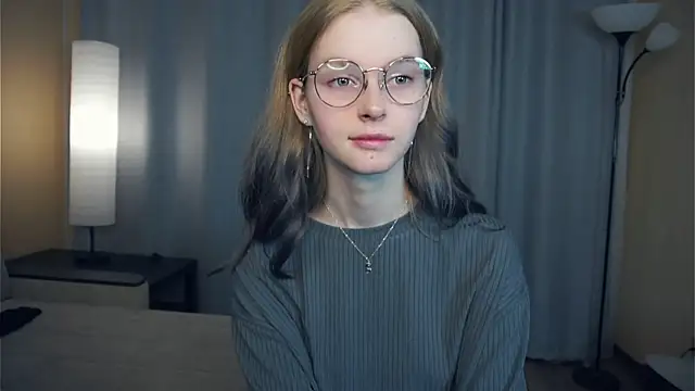 ToyaPletz online show from November 29, 5:16 pm