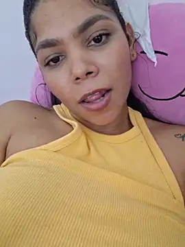 Snapshot of Mia_Rosex chatting on January 31, 11:58 pm Mia Rosex online show from January 31, 11:58 pm