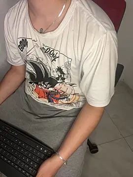 Snapshot of Daisuke_01 chatting on February 13, 11:45 pm Daisuke 01 online show from February 13, 11:45 pm