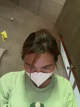 meganmeo online show from April 15, 6:20 am