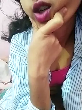 Snapshot of sexylyva chatting on December 16, 4:12 pm sexylyva online show from December 16, 4:12 pm