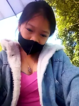 Snapshot of beba1100 chatting on November 28, 2:03 am beba1100 online show from November 28, 2:03 am