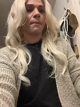 Snapshot of Babyboobabybye08 chatting on February 25, 5:39 am Babyboobabybye08 online show from February 25, 5:39 am