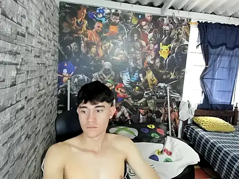 Snapshot of jay_orange chatting on February 8, 7:50 pm jay orange online show from February 8, 7:50 pm