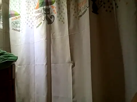 Snapshot of OreCam chatting on March 1, 10:56 pm OreCam online show from March 1, 10:56 pm