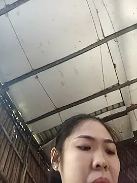 Snapshot of Lin-kute98 chatting on January 9, 1:19 am Lin-kute98 online show from January 9, 1:19 am