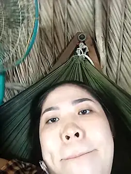 Snapshot of Lin-kute98 chatting on January 10, 4:58 am Lin-kute98 online show from January 10, 4:58 am