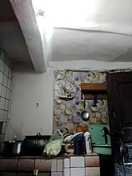 Snapshot of LoweredLockout chatting on March 3, 12:11 pm LoweredLockout online show from March 3, 12:11 pm