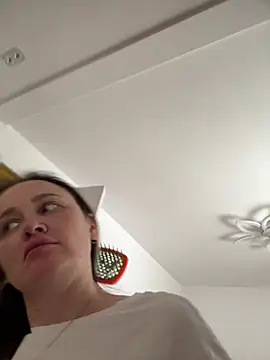 TomilaSi online show from February 11, 12:32 pm