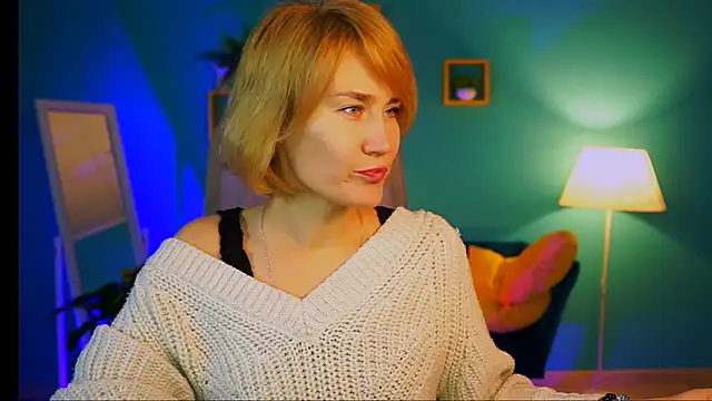 DanaRyan  online show from December 1, 9:03 am