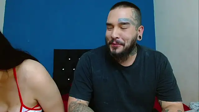 Snapshot of ARIA_AND_NICK chatting on July 2, 10:27 pm ARIA AND NICK online show from July 2, 10:27 pm