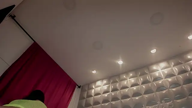 sol-angel online show from February 28, 4:08 pm