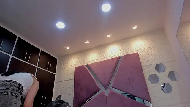 sol-angel online show from May 9, 5:29 pm