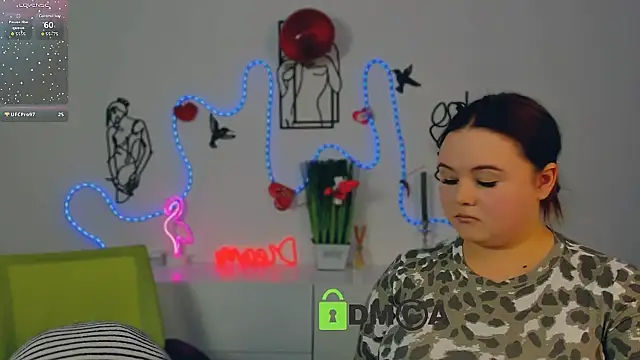 candy flossie1 online show from February 14, 7:16 am