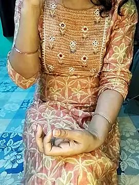 Snapshot of Myraajii chatting on March 31, 1:44 pm Myraajii online show from March 31, 1:44 pm