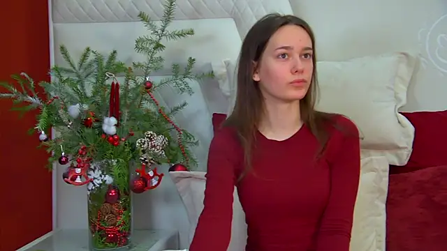 LilyLanes online show from December 17, 6:41 am