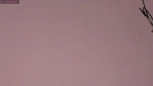 Snapshot of megan_lenon chatting on June 21, 7:27 pm megan lenon online show from June 21, 7:27 pm