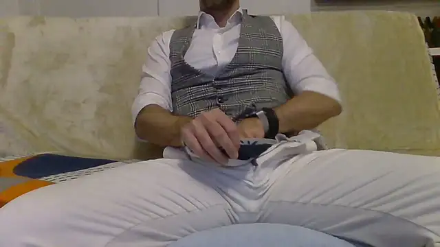 Eroshotlicker online show from February 25, 9:46 pm