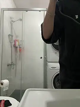 Snapshot of Bigefe chatting on February 15, 8:16 pm Bigefe online show from February 15, 8:16 pm