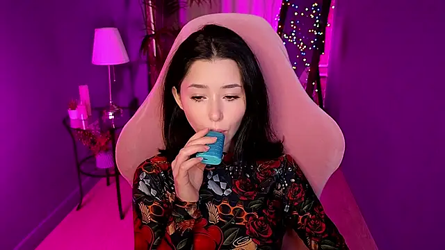 RedMidnight online show from June 1, 3:25 pm