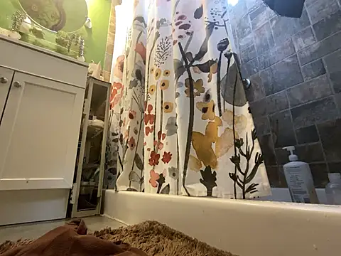 Snapshot of xxxenzo1 chatting on March 11, 5:24 pm xxxenzo1 online show from March 11, 5:24 pm