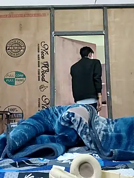 Snapshot of handsome_boy07 chatting on December 4, 4:22 am handsome boy07 online show from December 4, 4:22 am