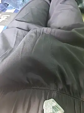 Snapshot of handsome_boy07 chatting on February 20, 4:42 am handsome boy07 online show from February 20, 4:42 am