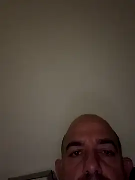 Snapshot of Laufla chatting on November 25, 11:05 pm Laufla online show from November 25, 11:05 pm